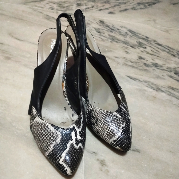mochi Shoes - Mochi snake print shoes
